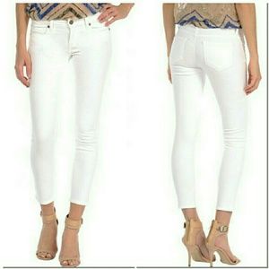 Paige Optic White kylie Crop Jeans 28
